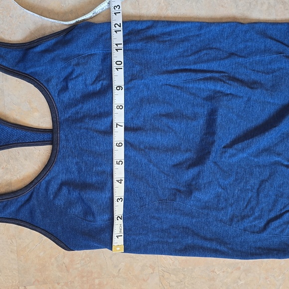Lululemon Women's Blue Racerback Tank Top Compression style - Picture 2 of 4